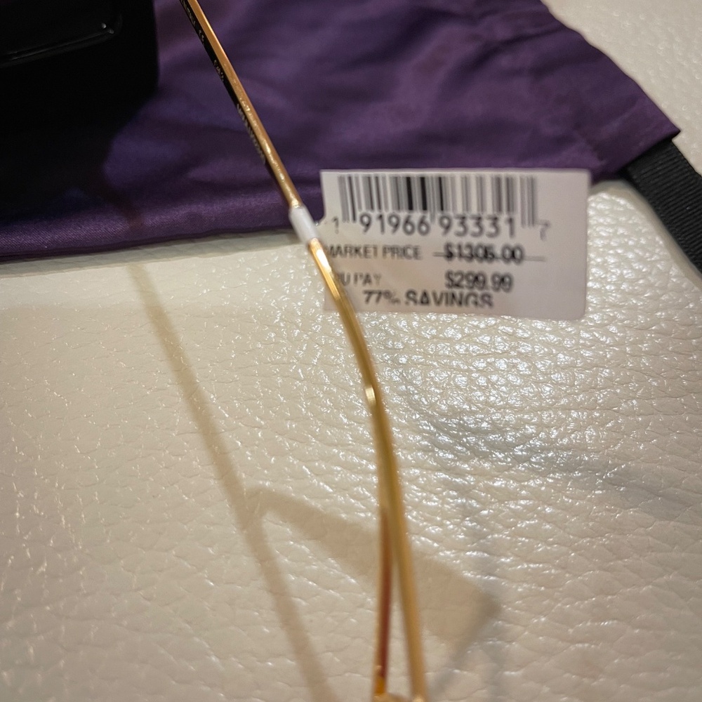 Brand new never worn Gucci sunglasses with rhinestones galore! - Picture 5 of 8